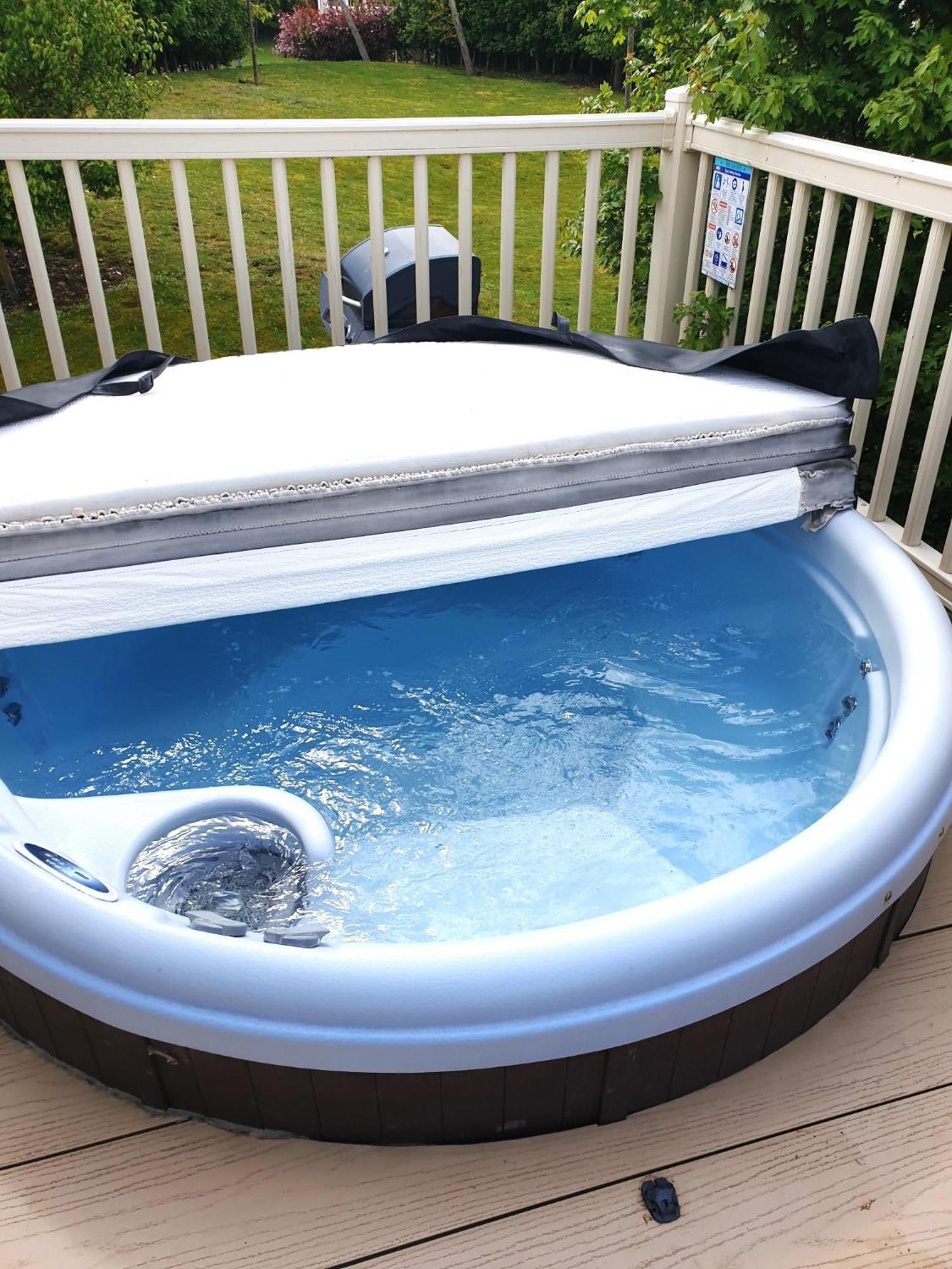 16 Anglers Acre Luxury Hot Tub Break Tattershall Lakes 외부 사진